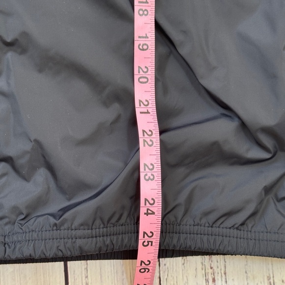 PELOTON Windbreaker Light Spring Jacket, Black, Size M, FA121 $118 RETAIL! - Picture 4 of 7